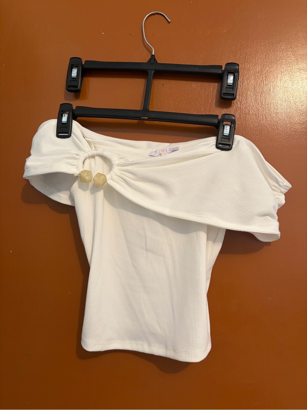 iris Off-Shoulder Cream Crop Top with Ring Accent